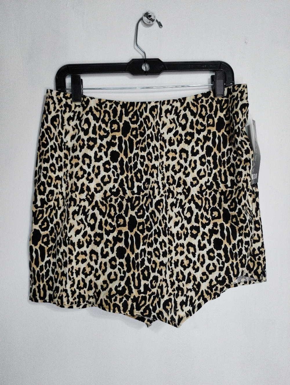 Leopard Print Women’s Skort - Black & Tan